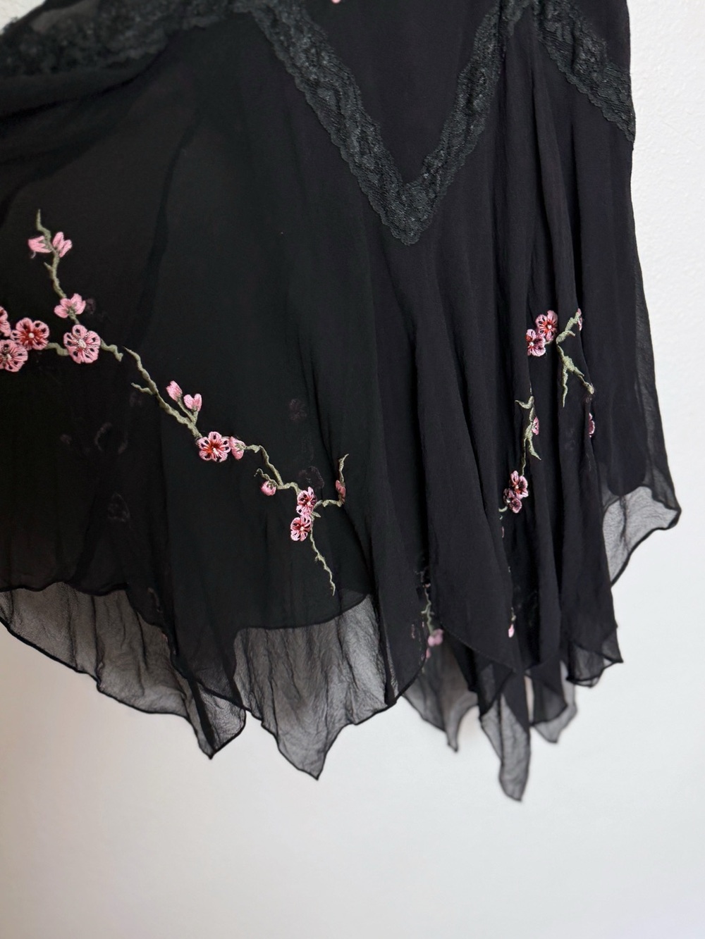 Vintage Y2K Sue Wong 100% Silk Embroidered Fairy Hem Dress Sz 2 - Picture 7 of 13
